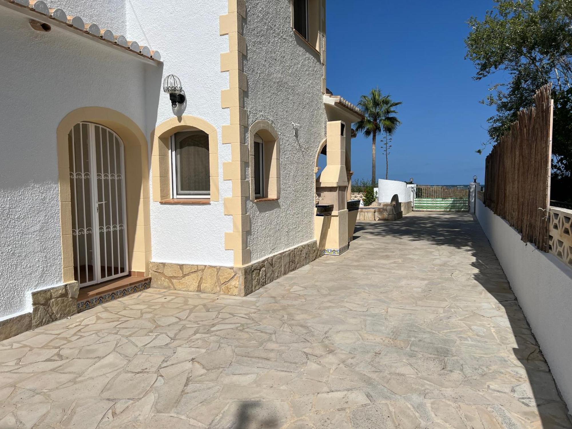 Chalet En La Playa Con Piscina Privada - Holavivienda Inmobiliaria Denia Zewnętrze zdjęcie