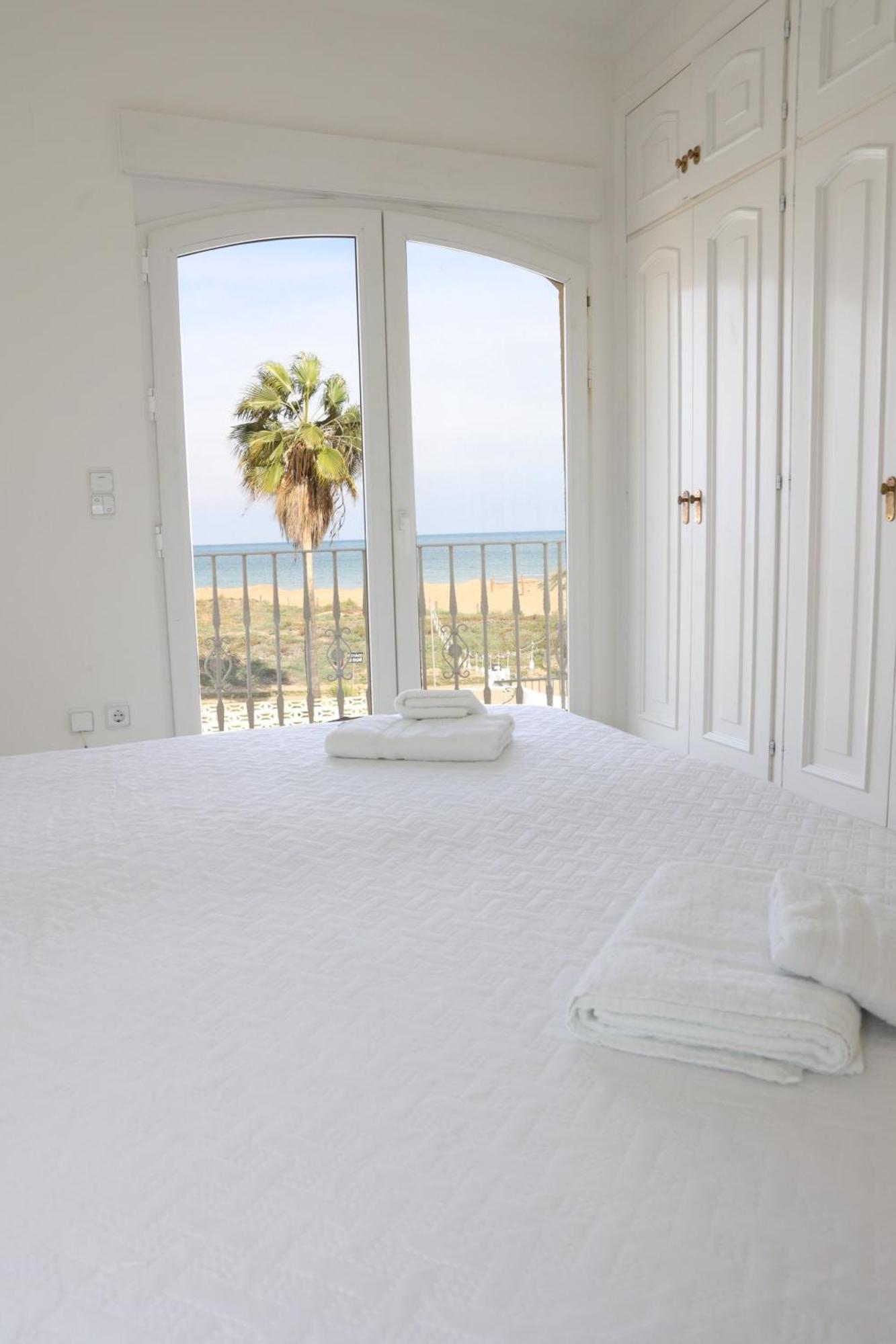 Chalet En La Playa Con Piscina Privada - Holavivienda Inmobiliaria Denia Zewnętrze zdjęcie