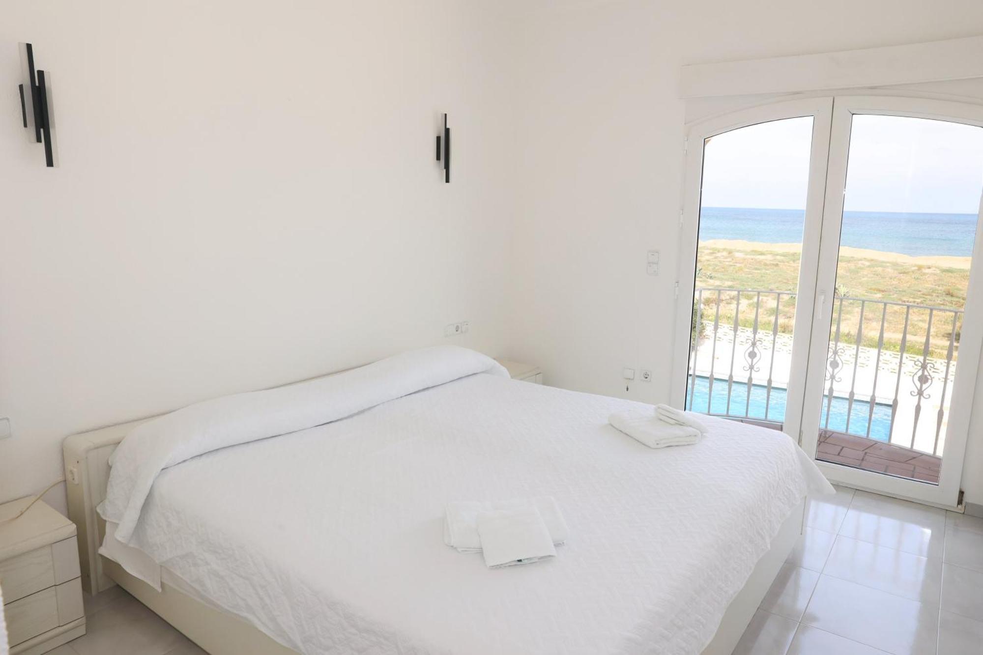 Chalet En La Playa Con Piscina Privada - Holavivienda Inmobiliaria Denia Zewnętrze zdjęcie